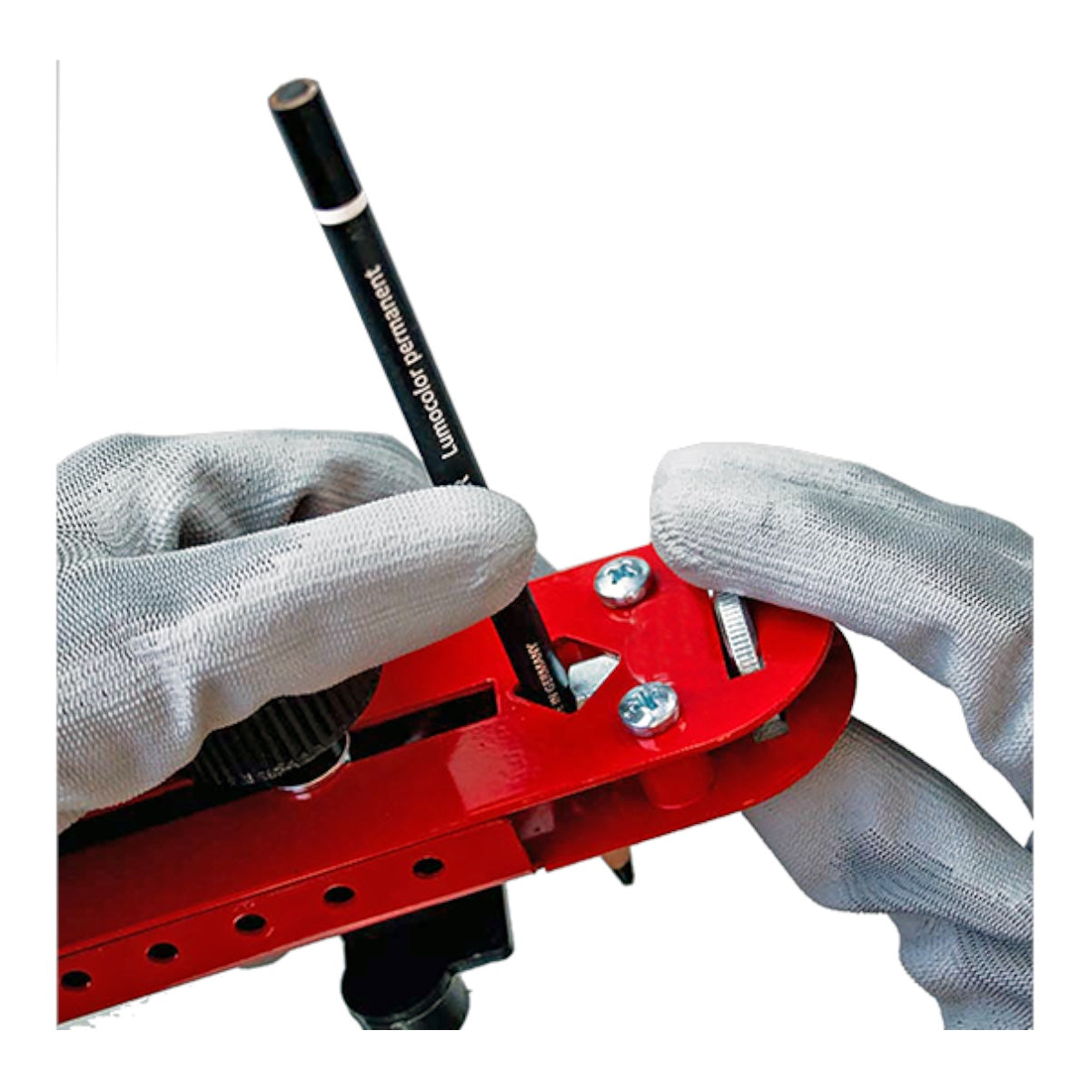 Line marker including charcoal pencil